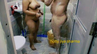 Newly Married Couple Nude Bath & Hubby Pissing On Wife Mouth on exgirlfriendmovies.com